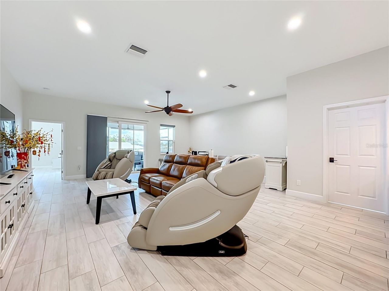 6835 Georgia Avenue, Bradenton, FL 34207 Photo