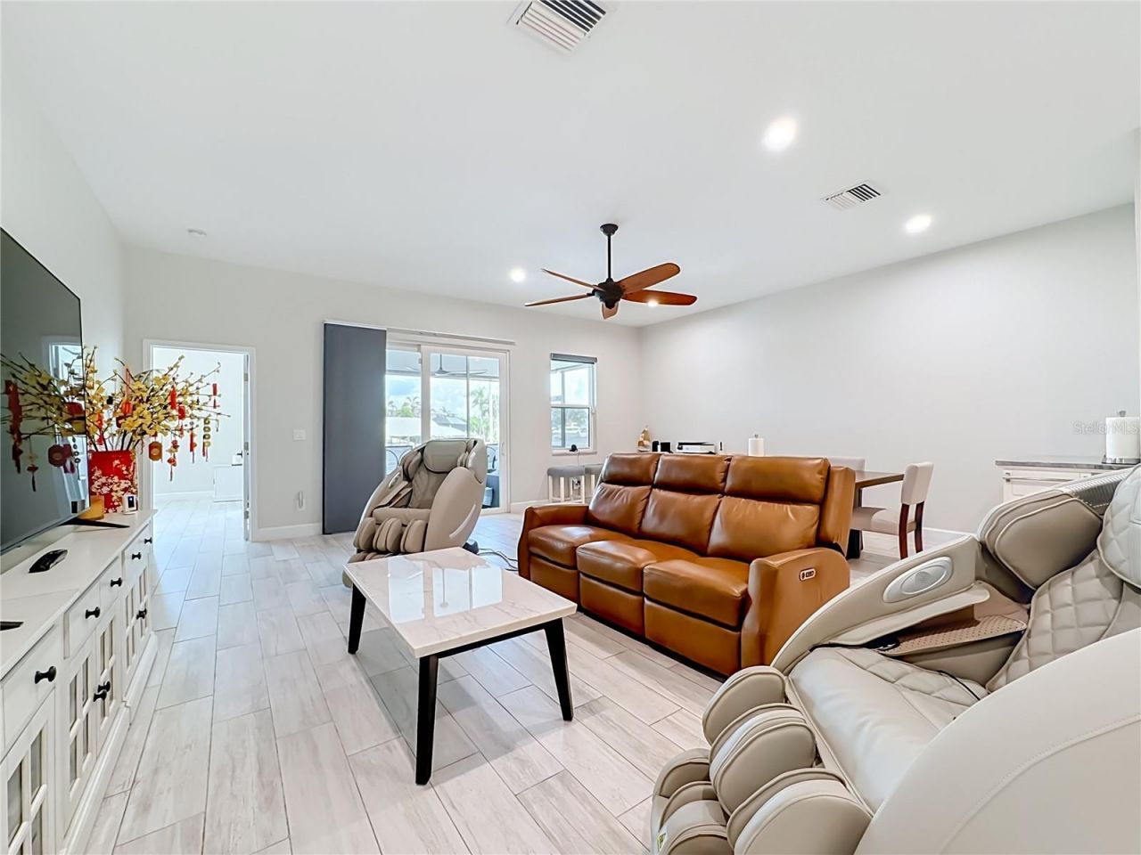 6835 Georgia Avenue, Bradenton, FL 34207 Photo