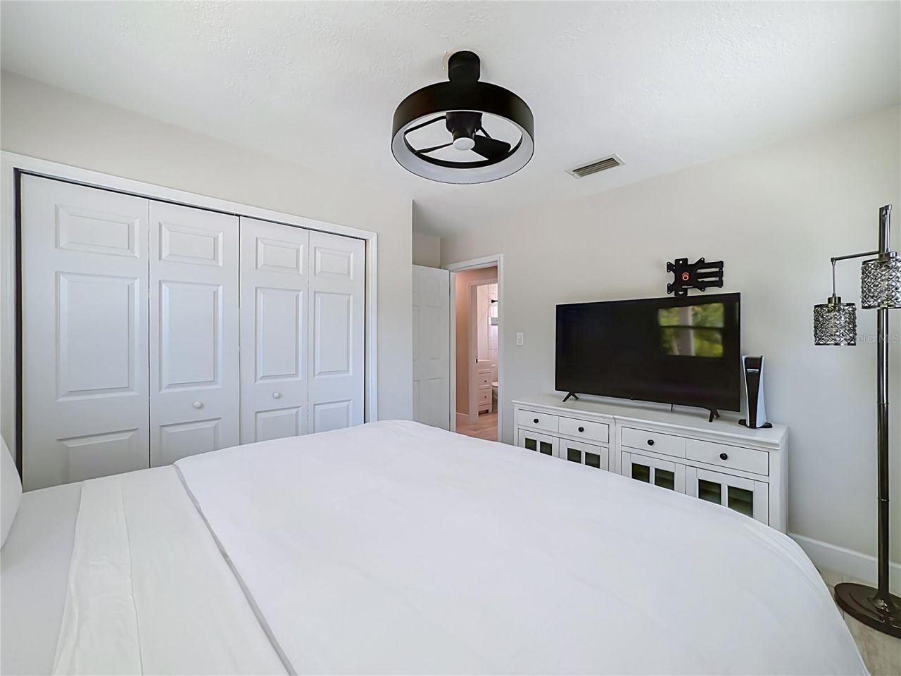 6835 Georgia Avenue, Bradenton, FL 34207 Photo