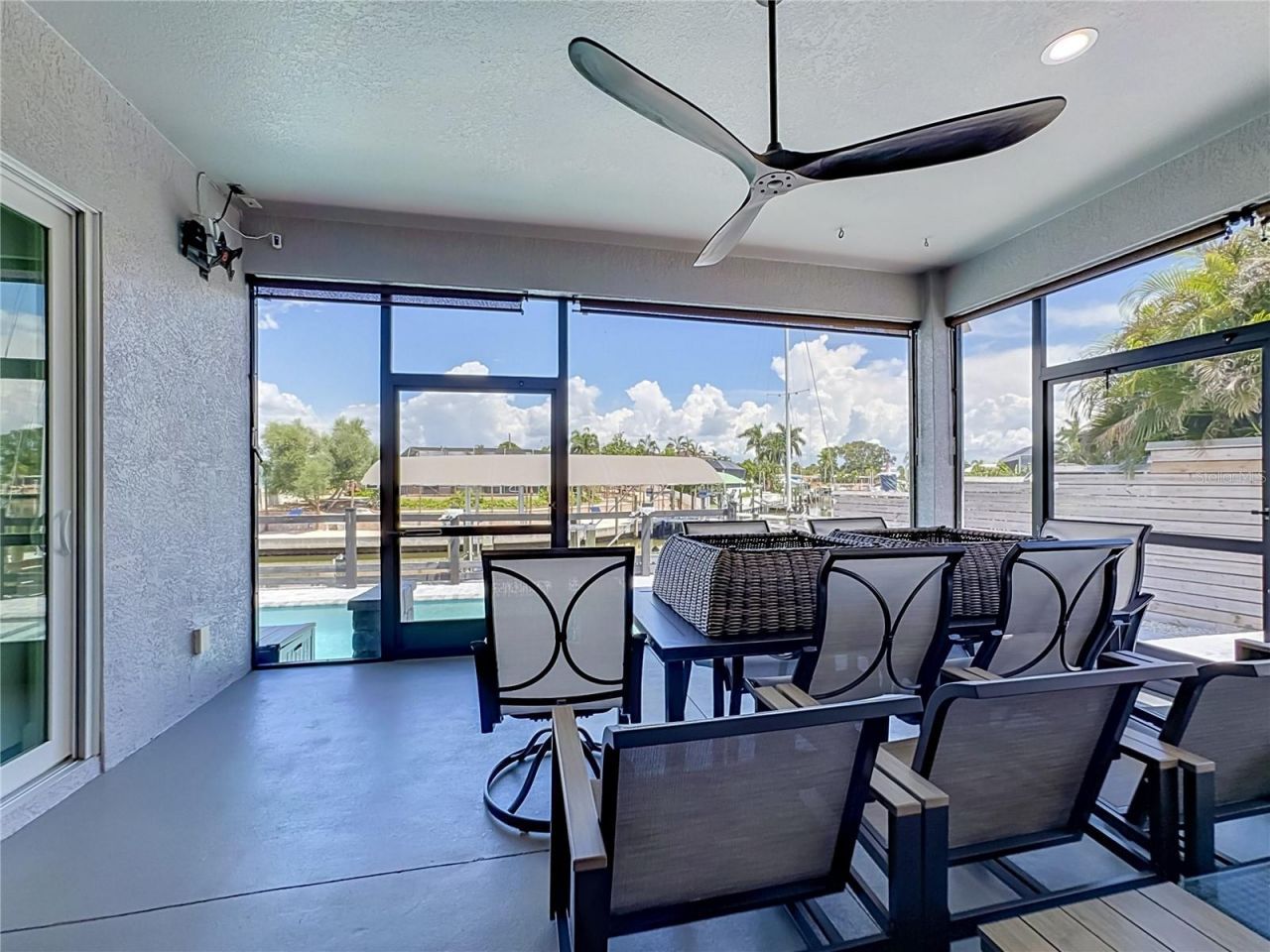 6835 Georgia Avenue, Bradenton, FL 34207 Photo