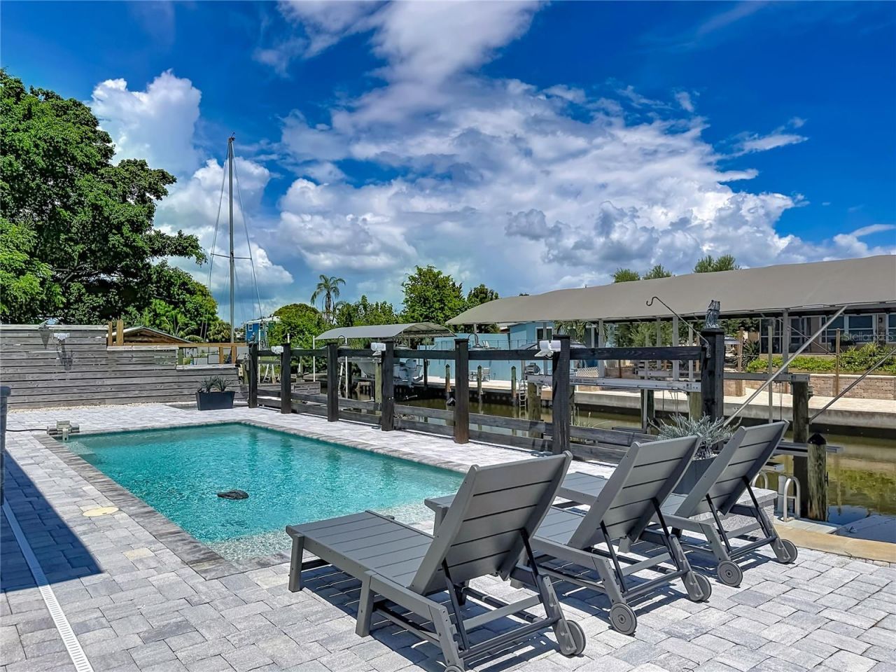 6835 Georgia Avenue, Bradenton, FL 34207 Photo