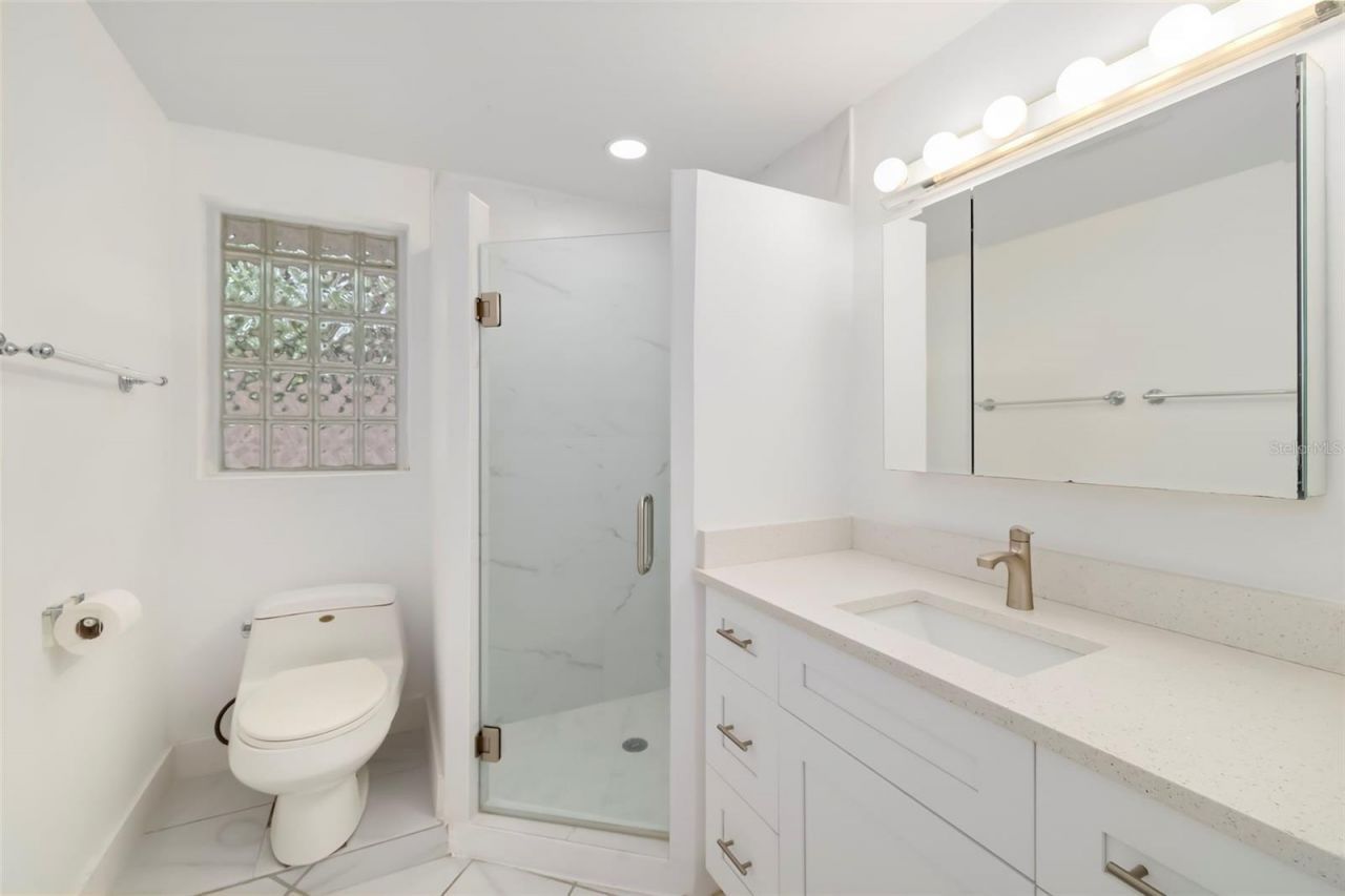 708 Garfield Drive, Sarasota, FL 34236 Photo
