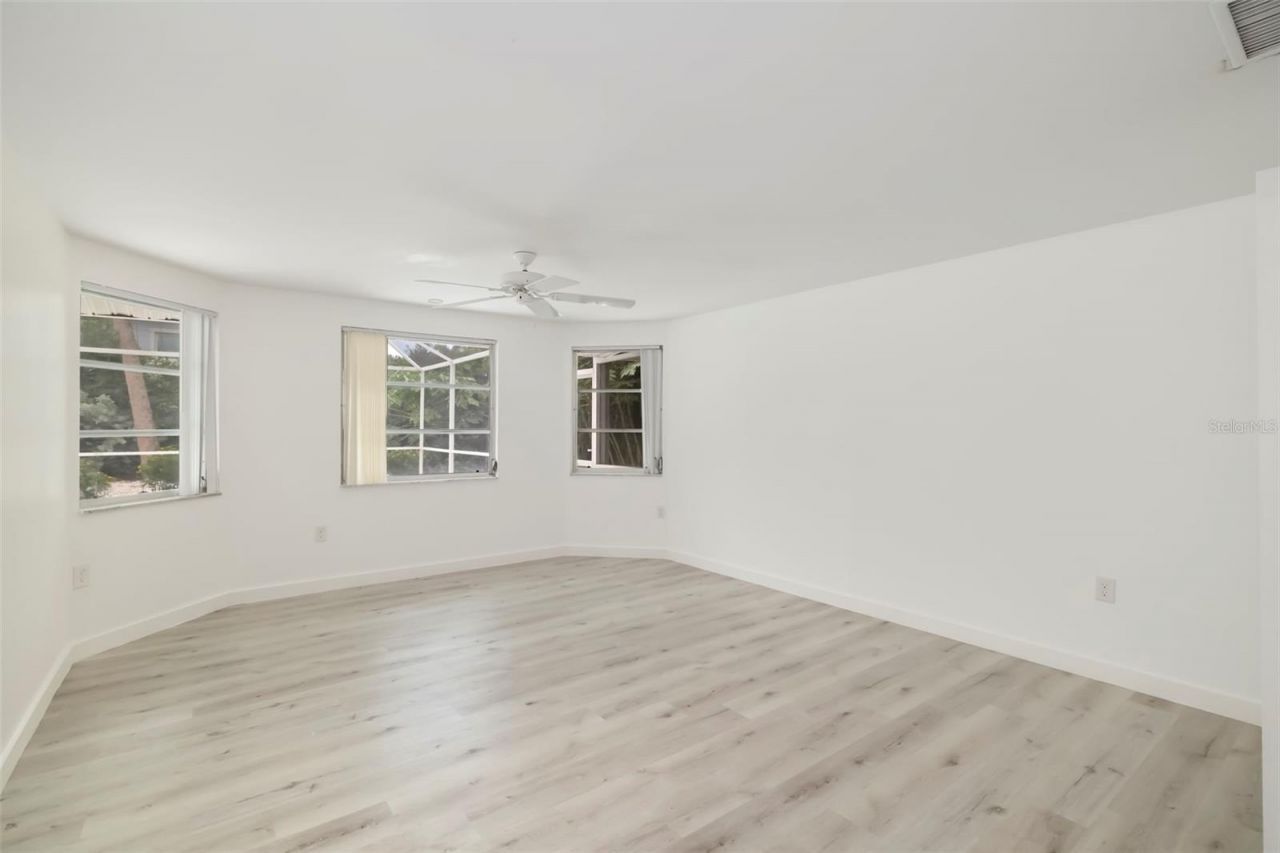 708 Garfield Drive, Sarasota, FL 34236 Photo