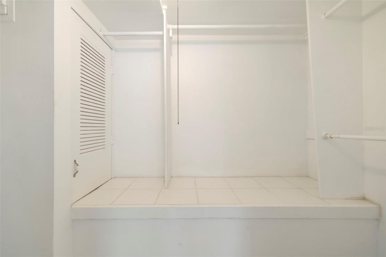 708 Garfield Drive, Sarasota, FL 34236 Photo