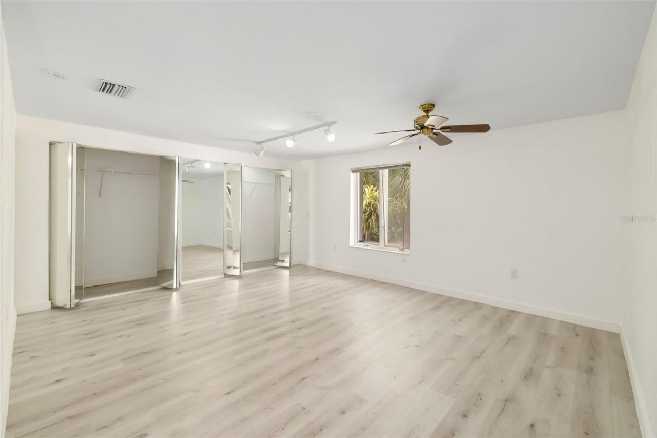 708 Garfield Drive, Sarasota, FL 34236 Photo