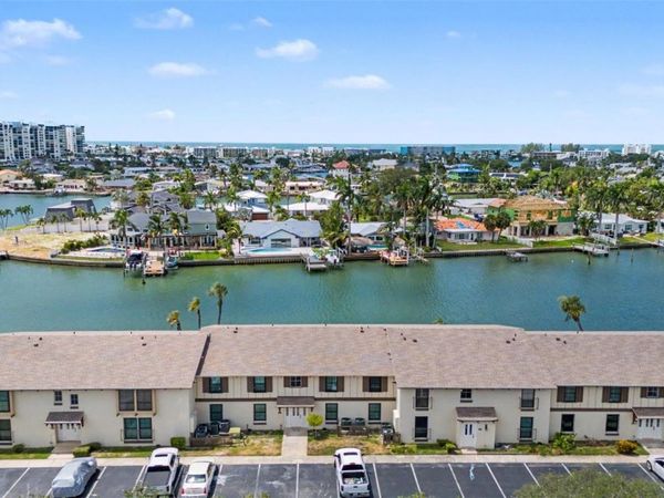 519 PLAZA SEVILLE COURT , Unit 39, TREASURE ISLAND, FL 33706