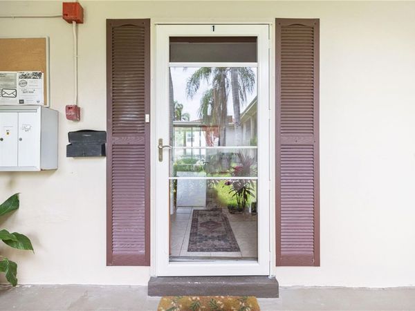 19029 US HIGHWAY 19 N, Unit 3-1, CLEARWATER, FL 33764