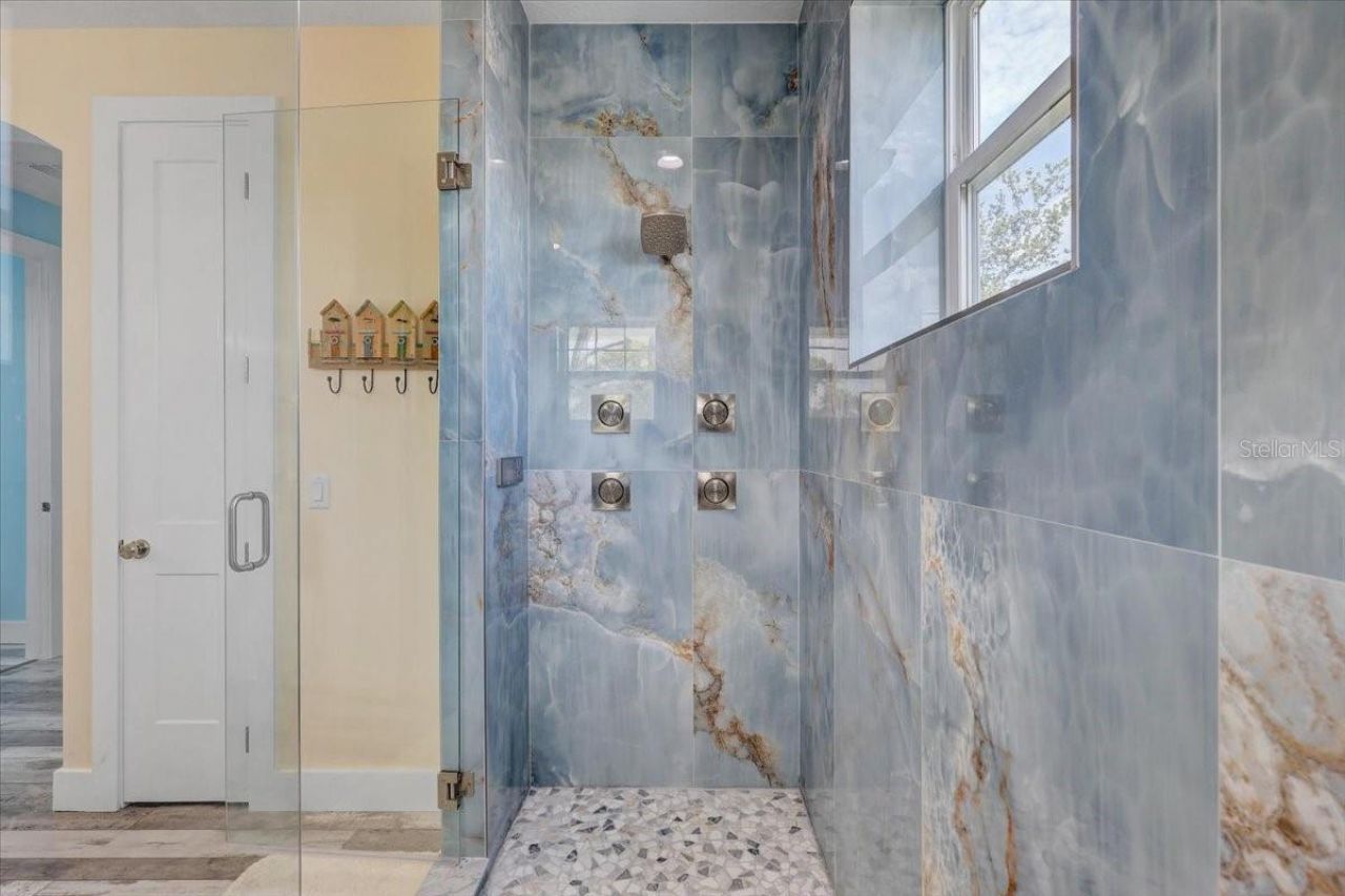 4389 5th Isle Drive, Hernando Beach, FL 34607 Photo
