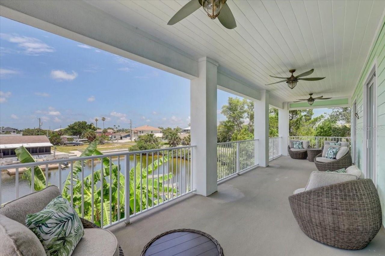 4389 5th Isle Drive, Hernando Beach, FL 34607 Photo