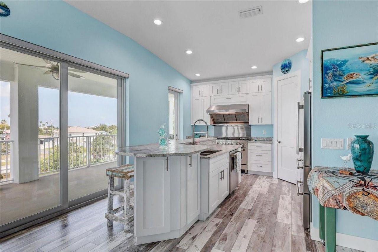 4389 5th Isle Drive, Hernando Beach, FL 34607 Photo