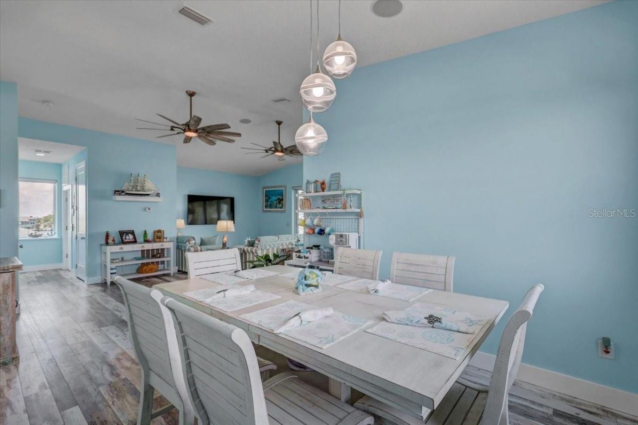 4389 5th Isle Drive, Hernando Beach, FL 34607 Photo