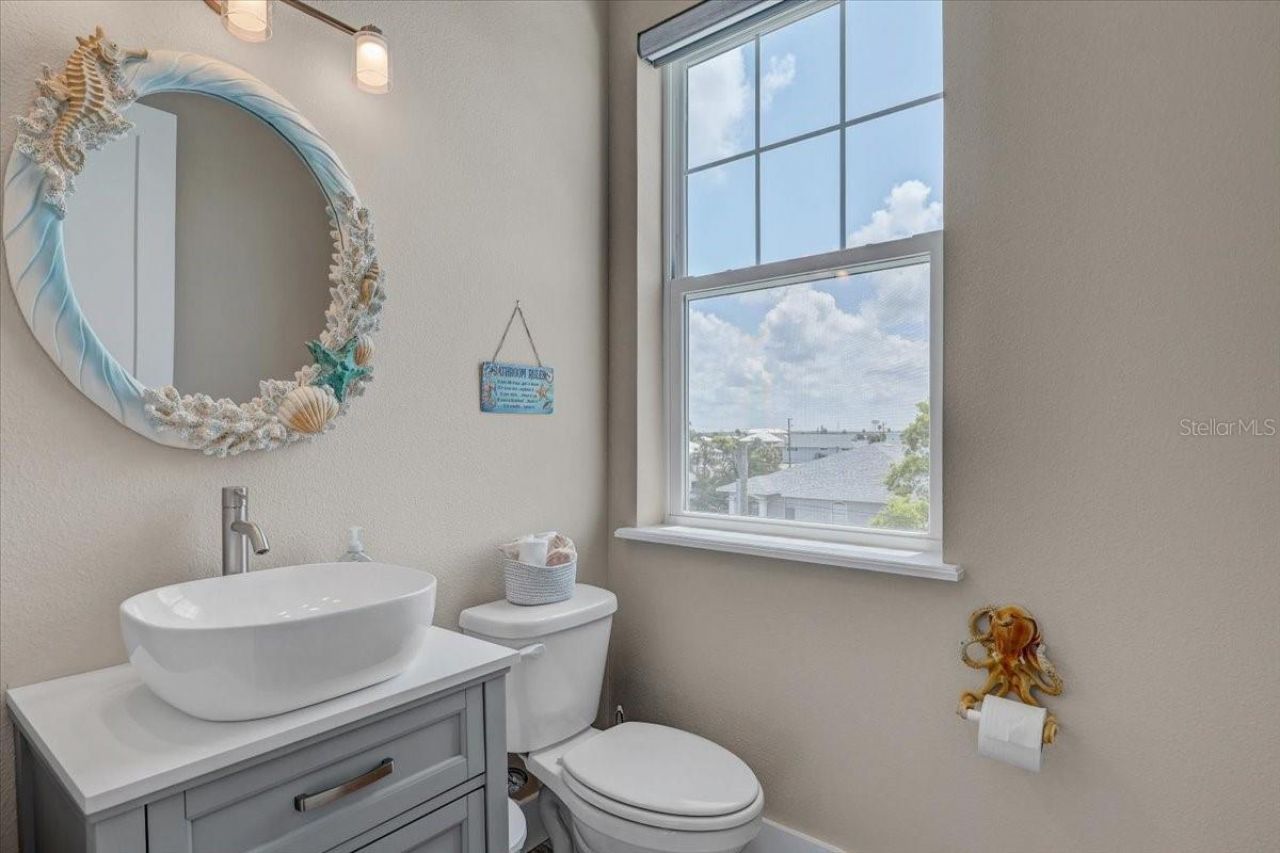 4389 5th Isle Drive, Hernando Beach, FL 34607 Photo