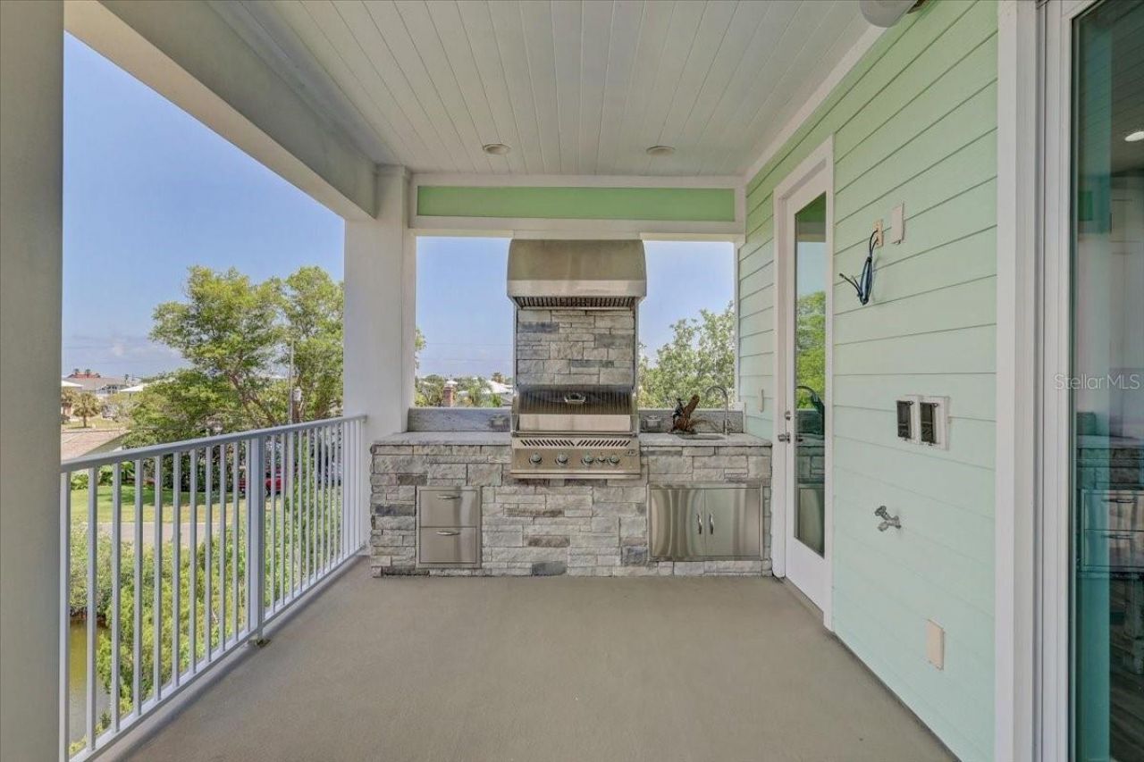 4389 5th Isle Drive, Hernando Beach, FL 34607 Photo