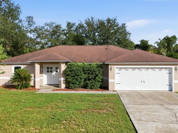 236 COUNTRY LAKES CIRCLE , GROVELAND, FL 34736