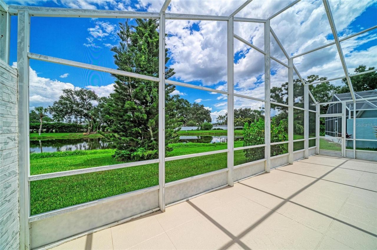 7488 Eleanor Circle, Sarasota, FL 34243 Photo