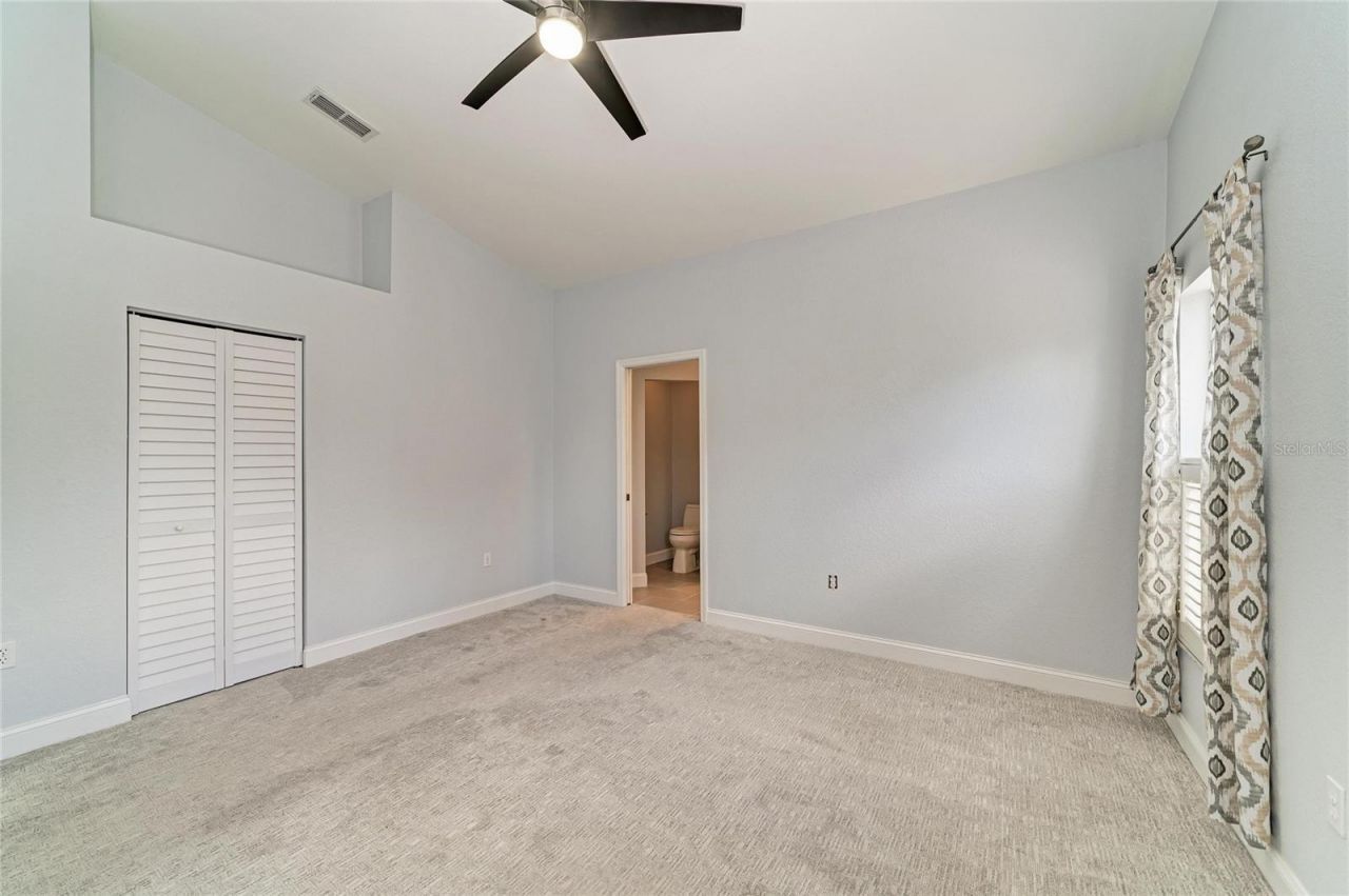 7488 Eleanor Circle, Sarasota, FL 34243 Photo