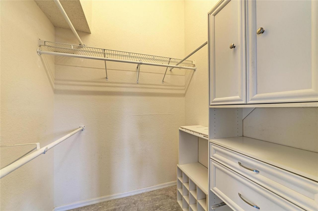 7488 Eleanor Circle, Sarasota, FL 34243 Photo