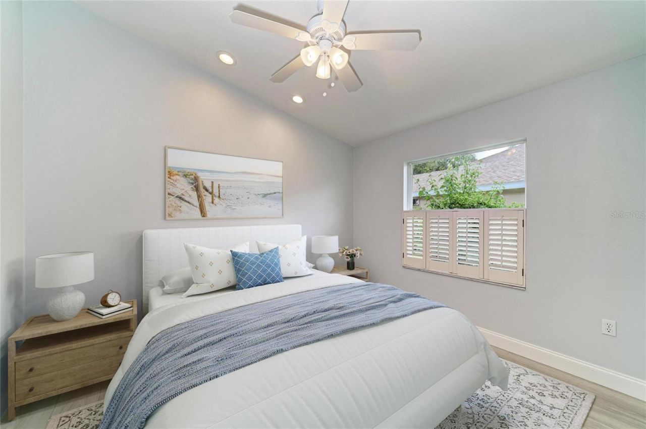 7488 Eleanor Circle, Sarasota, FL 34243 Photo