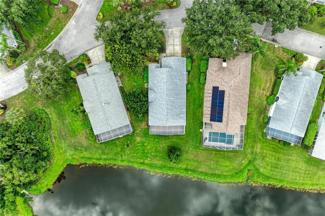 7488 Eleanor Circle, Sarasota, FL 34243 Photo