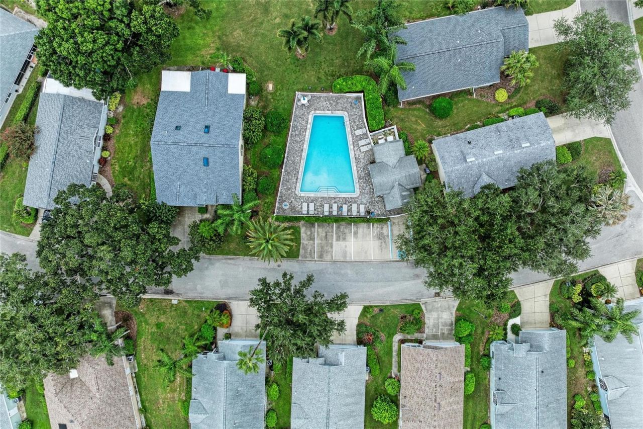 7488 Eleanor Circle, Sarasota, FL 34243 Photo