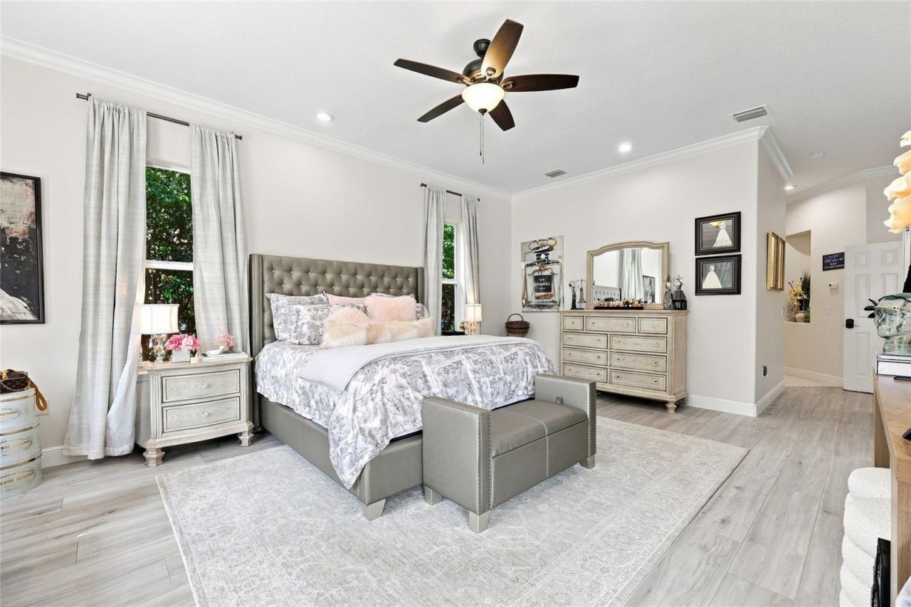 2426 Baesel View Drive, Orlando, FL 32835 Photo