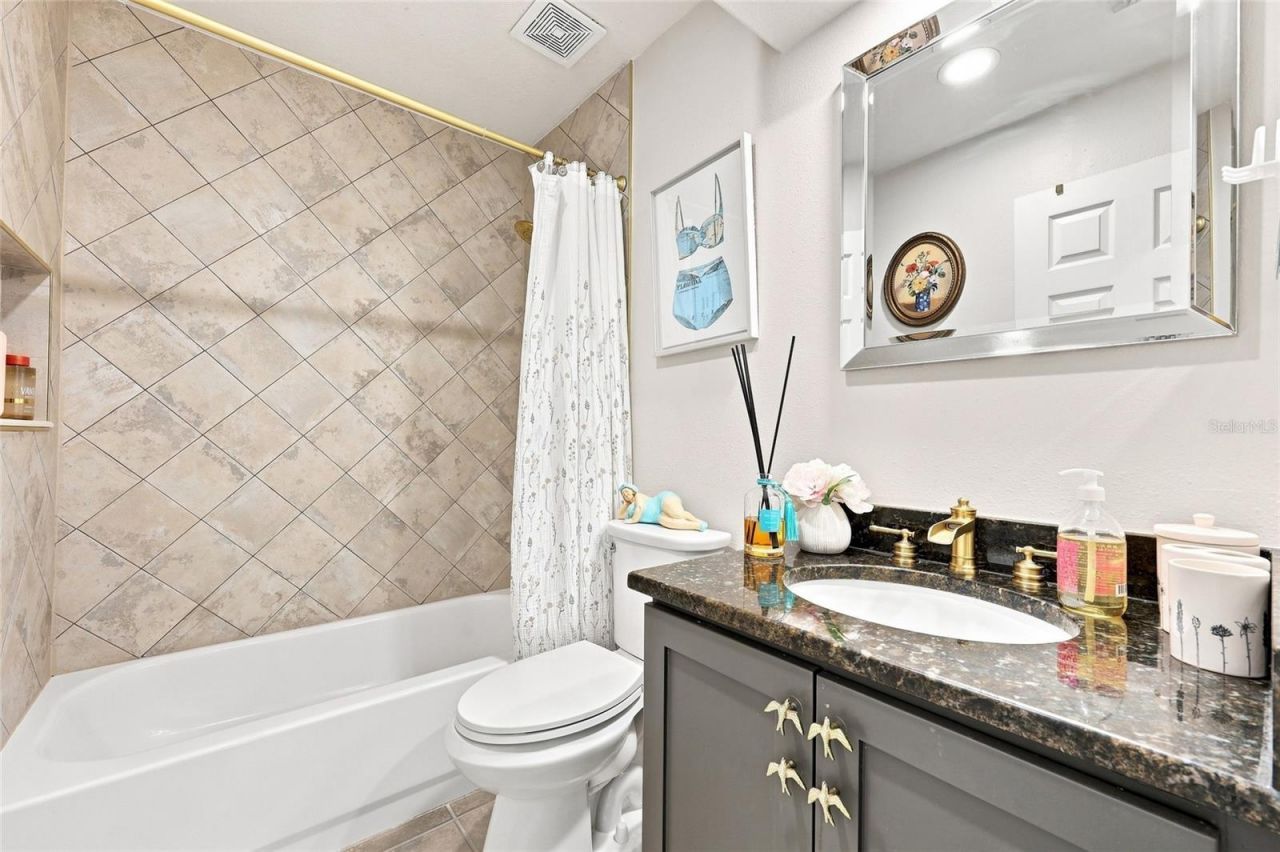 2426 Baesel View Drive, Orlando, FL 32835 Photo