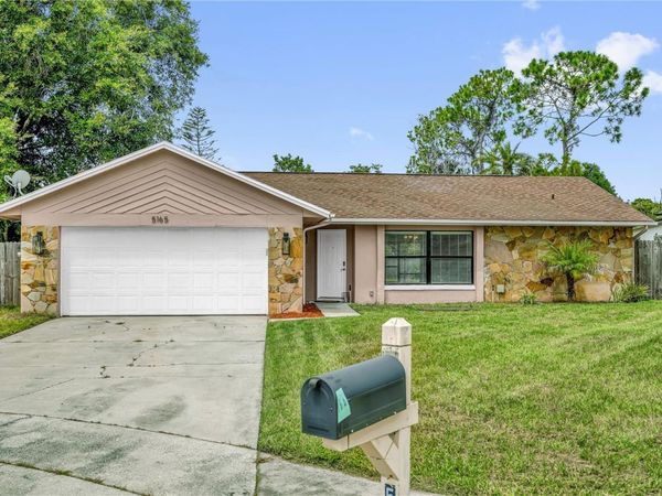 5165 FORMBY DRIVE , ORLANDO, FL 32812