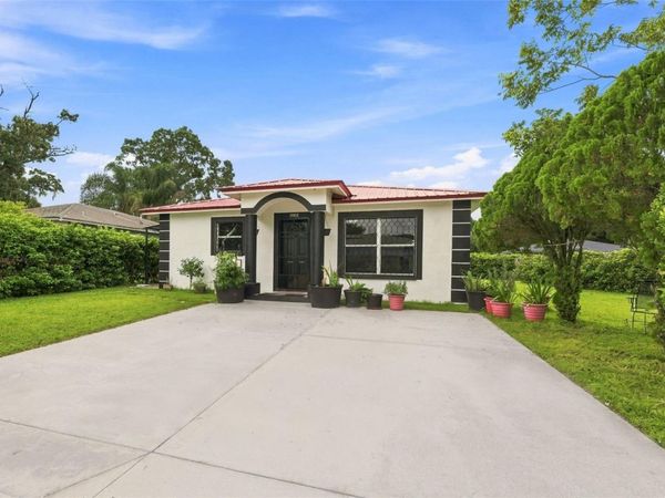 1801 BETHUNE DRIVE , PLANT CITY, FL 33563
