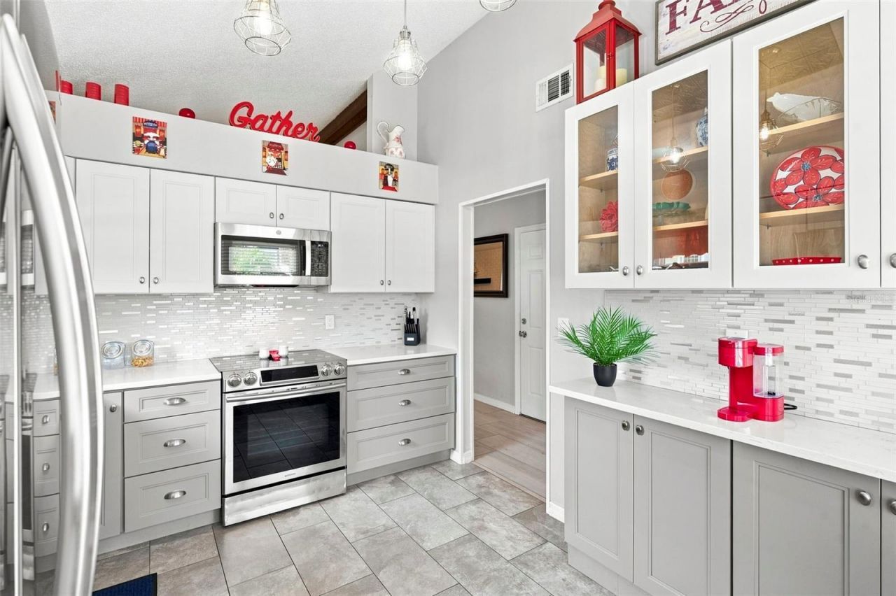 2234 Springflower Dr., Clearwater, FL 33763 Photo
