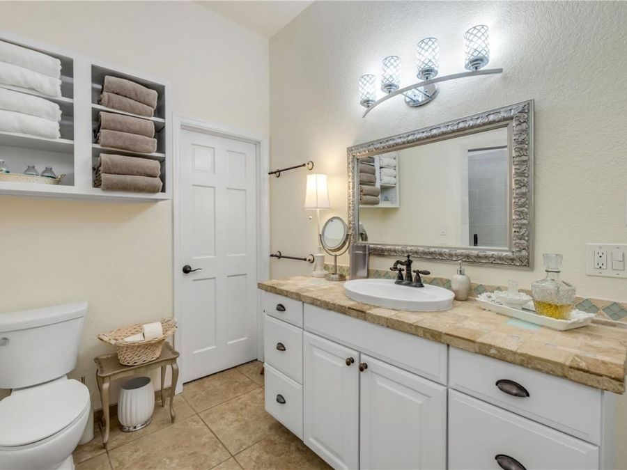 Property Image 63