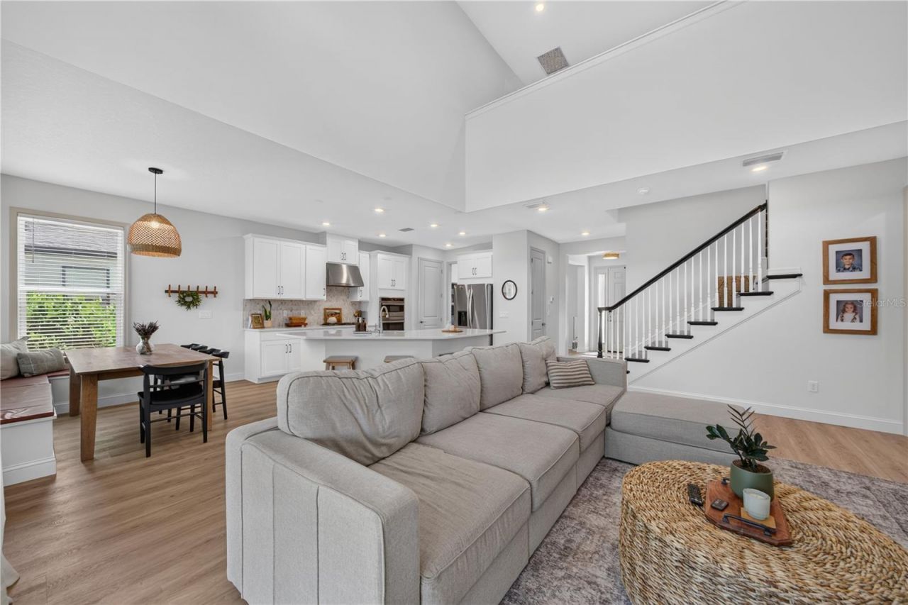 9284 Tequila Sunrise Drive, Sarasota, FL 34241 Photo