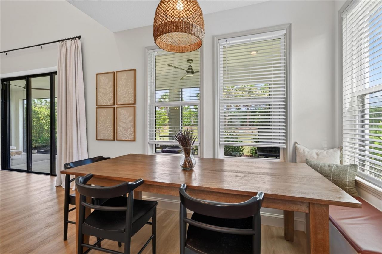 9284 Tequila Sunrise Drive, Sarasota, FL 34241 Photo