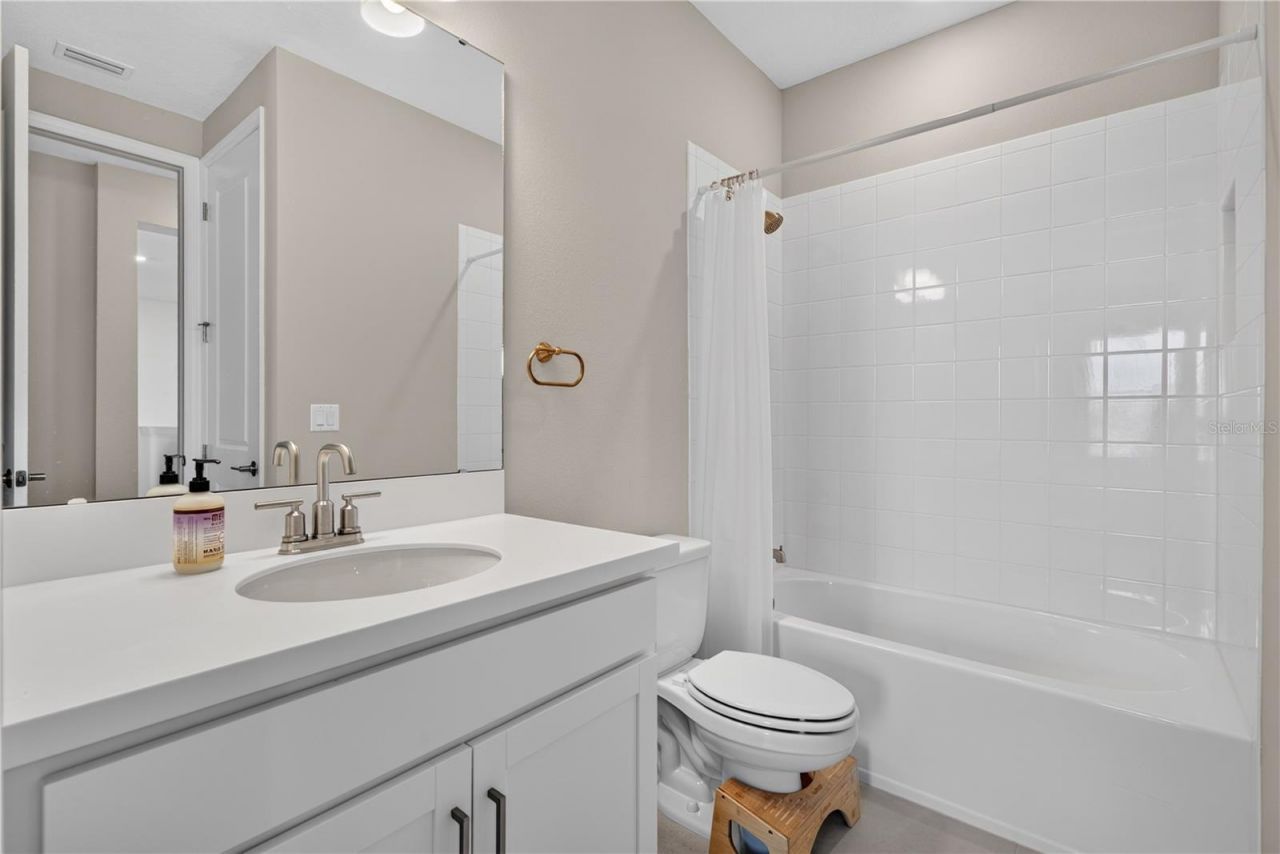 9284 Tequila Sunrise Drive, Sarasota, FL 34241 Photo