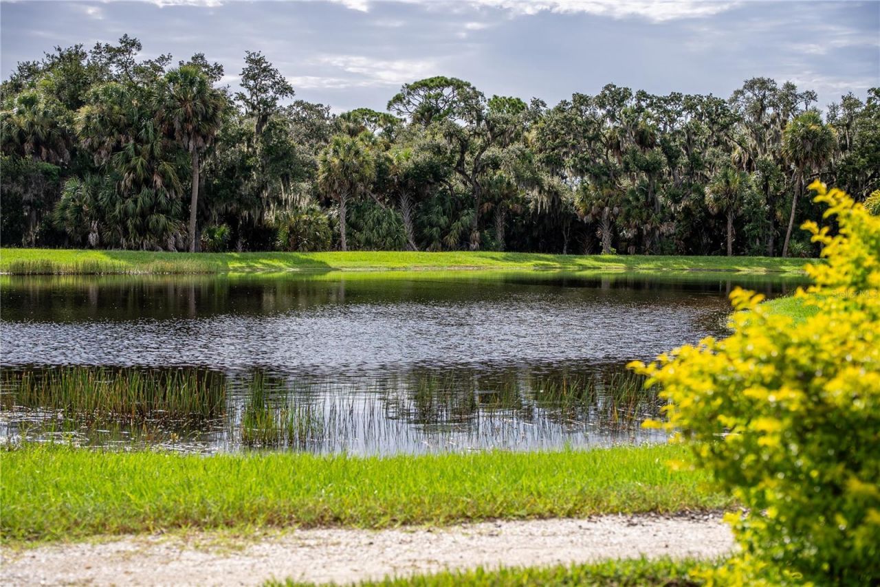 9284 Tequila Sunrise Drive, Sarasota, FL 34241 Photo