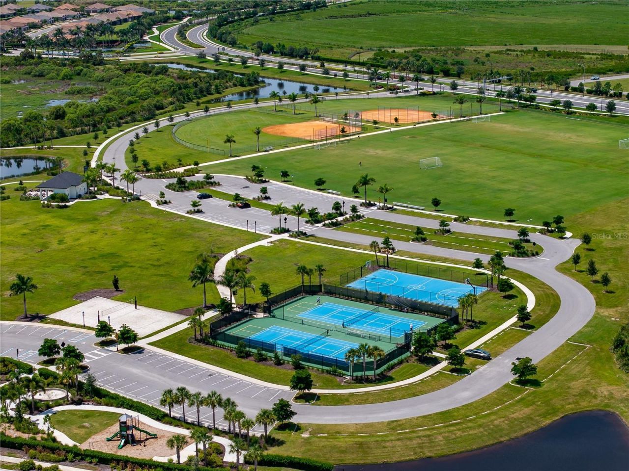 9284 Tequila Sunrise Drive, Sarasota, FL 34241 Photo