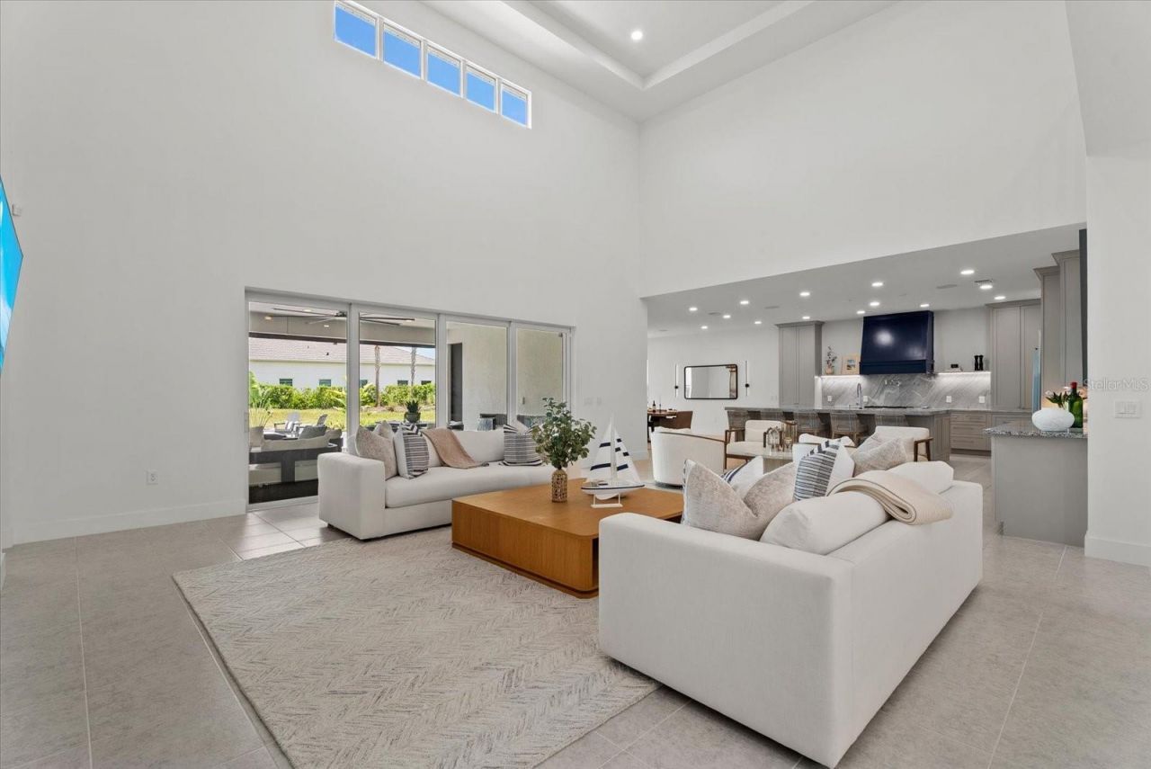 8129 Nevis Run, Lakewood Ranch, FL 34202 Photo