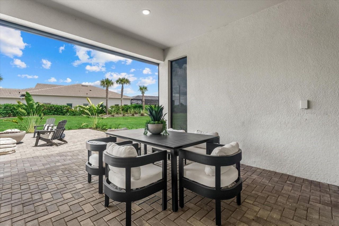 8129 Nevis Run, Lakewood Ranch, FL 34202 Photo