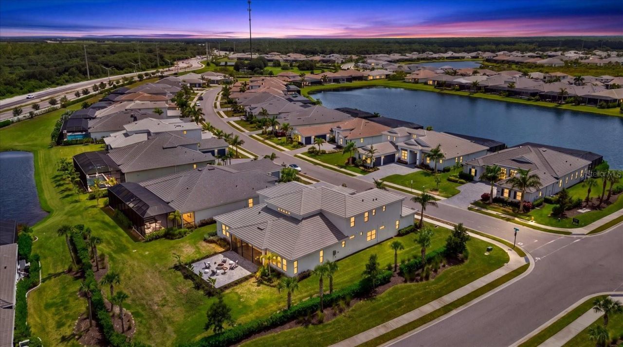 8129 Nevis Run, Lakewood Ranch, FL 34202 Photo