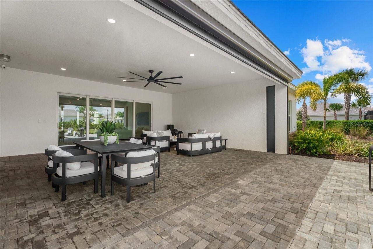 8129 Nevis Run, Lakewood Ranch, FL 34202 Photo