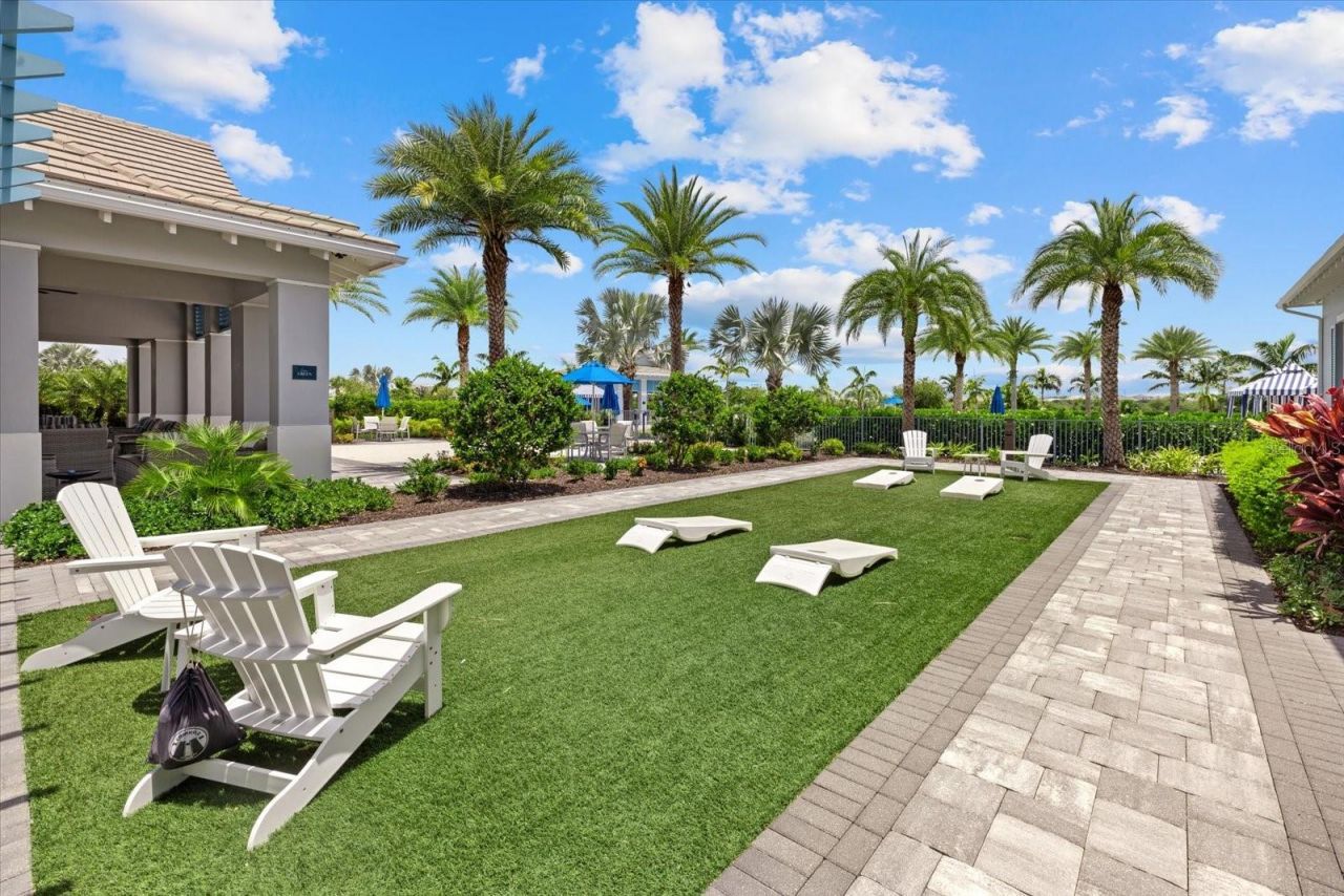 8129 Nevis Run, Lakewood Ranch, FL 34202 Photo