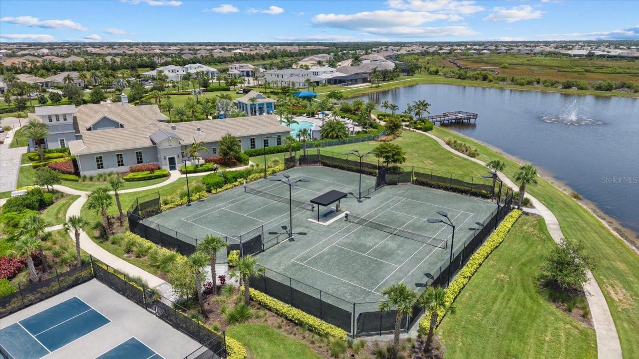 8129 Nevis Run, Lakewood Ranch, FL 34202 Photo