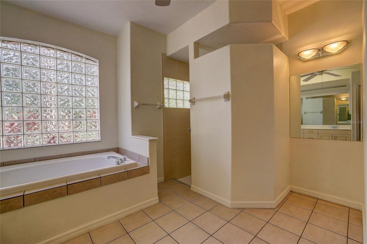 143 Mill Run E, Bradenton, FL 34212 Photo