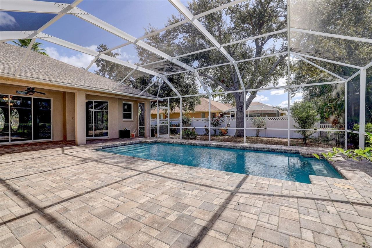 143 Mill Run E, Bradenton, FL 34212 Photo