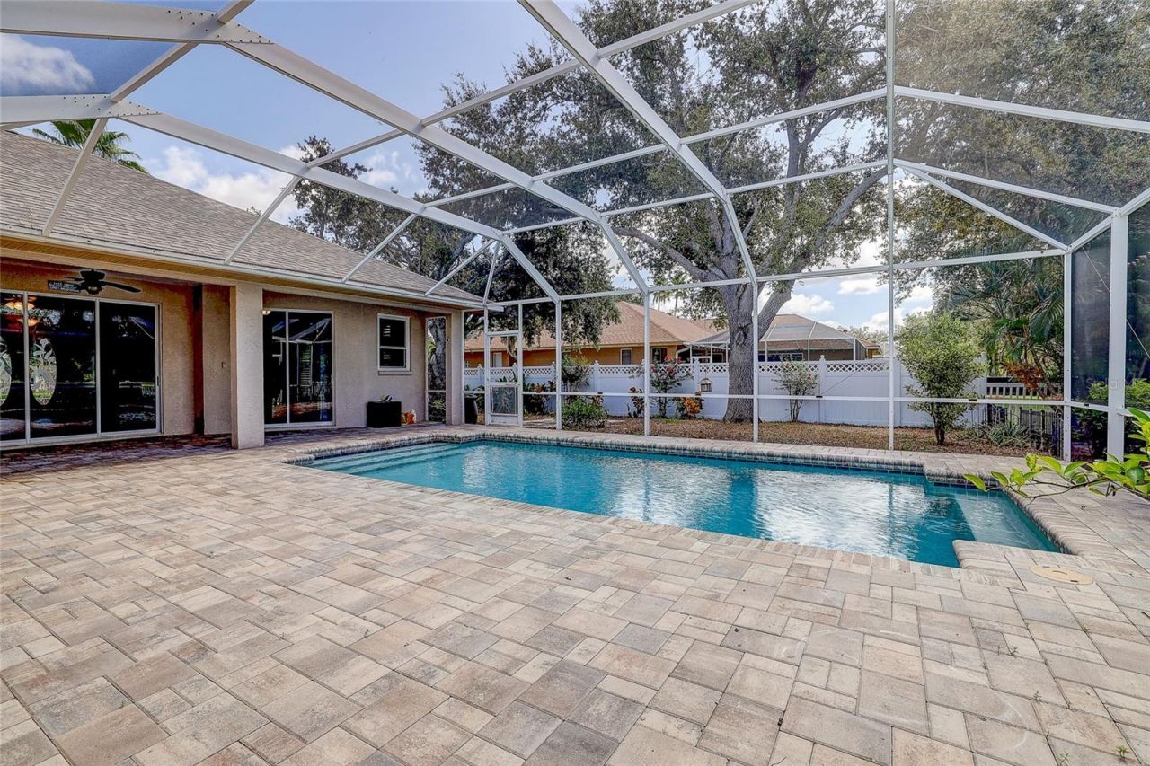 143 Mill Run E, Bradenton, FL 34212 Photo