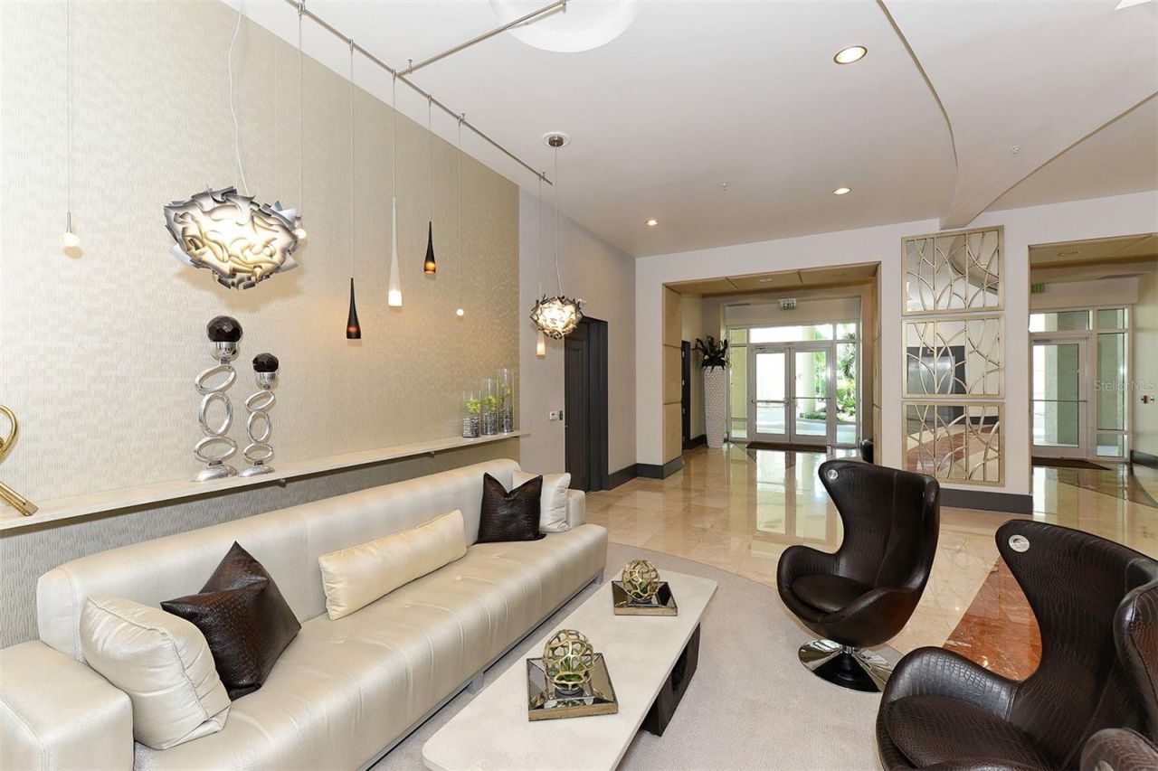 1771 Ringling Boulevard, Unit 1008, Sarasota, FL 34236 Photo