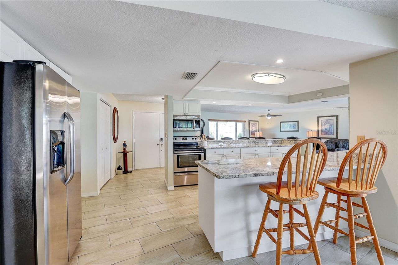 756 Flamingo Drive, Apollo Beach, FL 33572 Photo