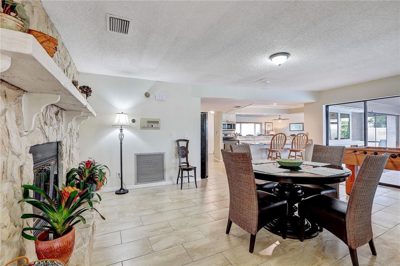756 Flamingo Drive, Apollo Beach, FL 33572 Photo