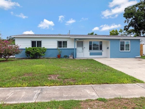 7713 W POWHATAN AVENUE , TAMPA, FL 33615