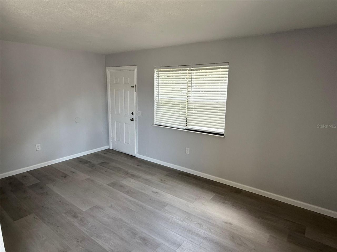 3001 58th Avenue S, Unit 613, Saint Petersburg, FL 33712 Photo