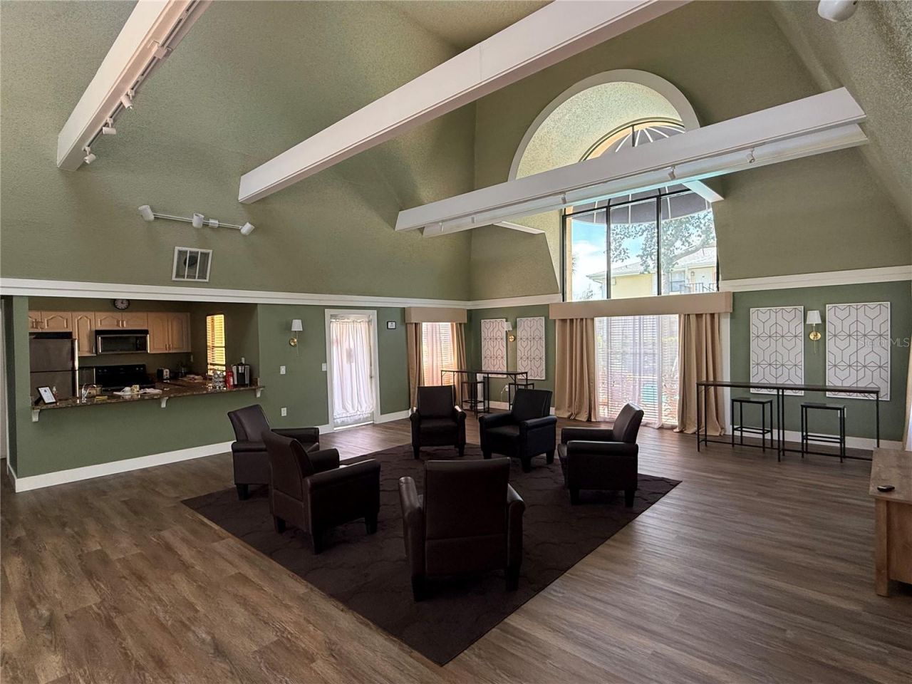 3001 58th Avenue S, Unit 613, Saint Petersburg, FL 33712 Photo